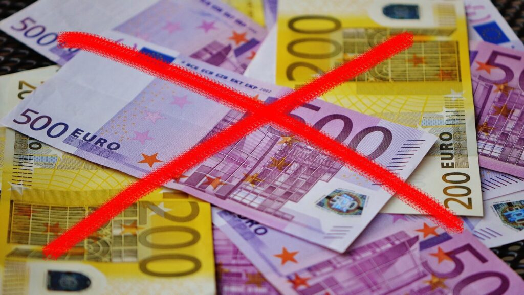 Digirights Administration GmbH: - 200 € + 500 € -Scheine durchgestrichen